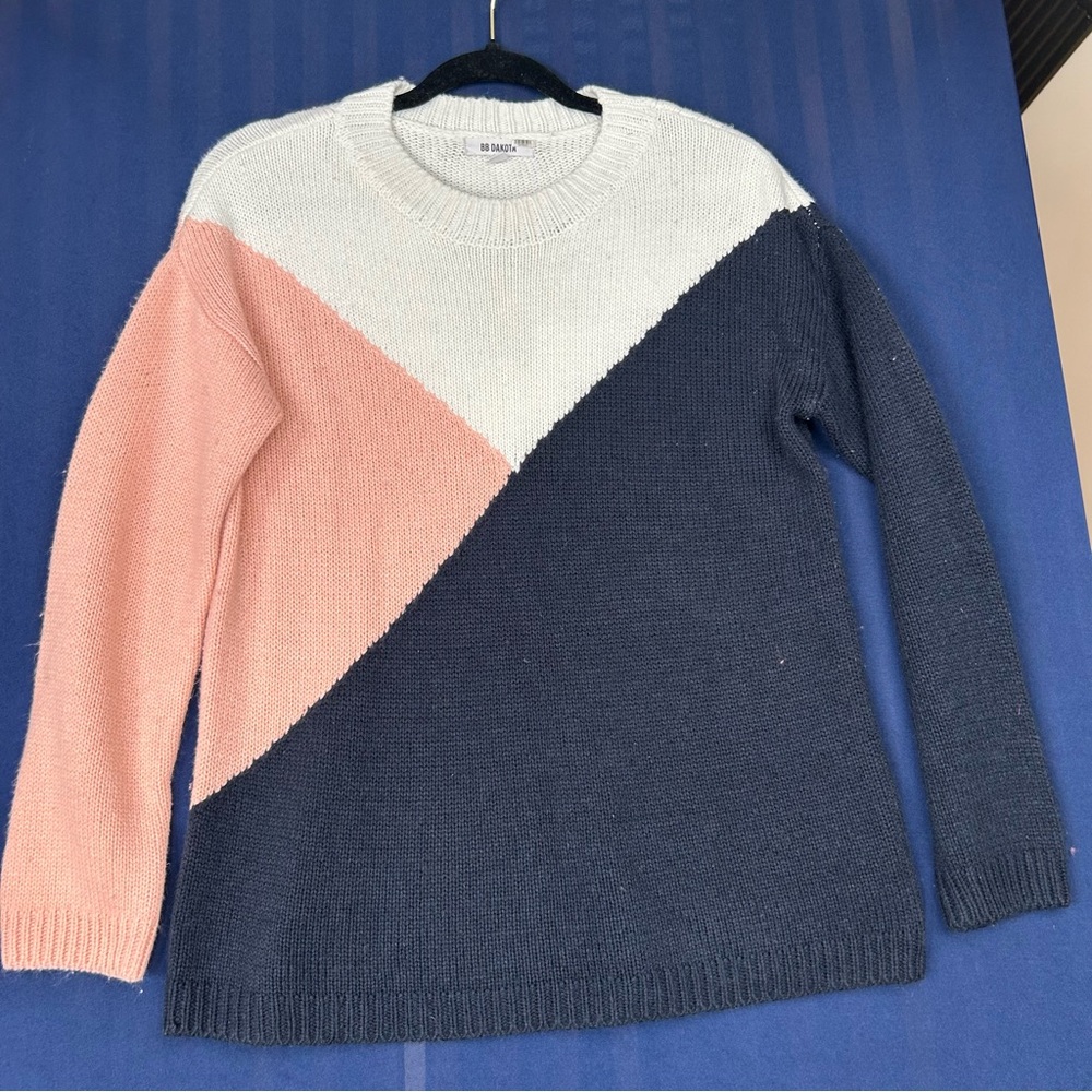 BB Dakota Tri-Tone Sweater in Cream, Pink, and Navy